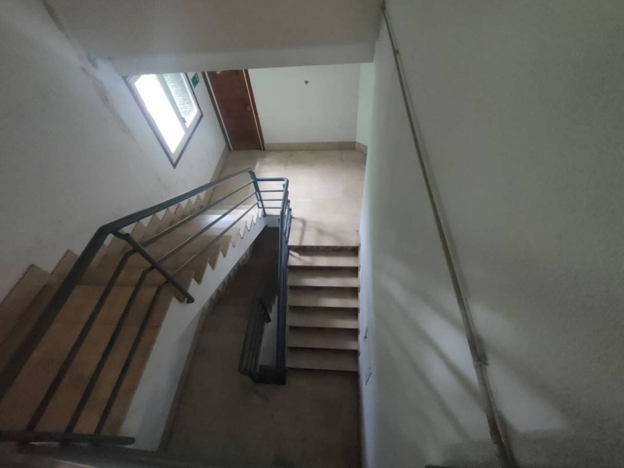 Local de lloguer a Les Escaldes-Engordany - Thumbnail 11