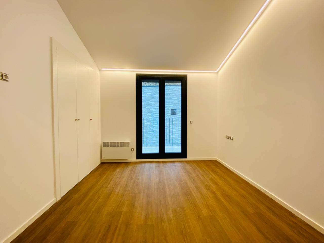 Àtic de lloguer - Thumbnail 3