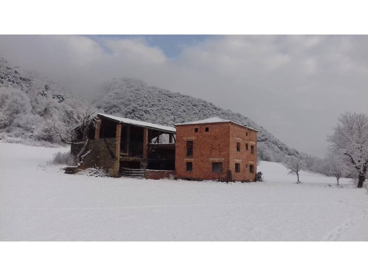 Masía con encanto en Ribera d’Urgellet, a solo 25 km ... - Thumbnail 4