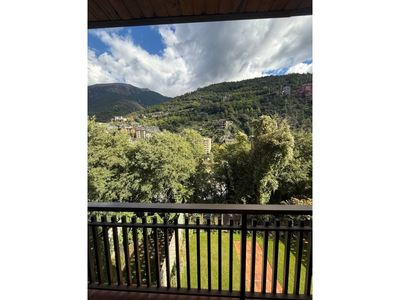 FANTÀSTIC PIS ASSOLELLAT A SANT JULIÀ DE LORIA!! - Thumbnail 12