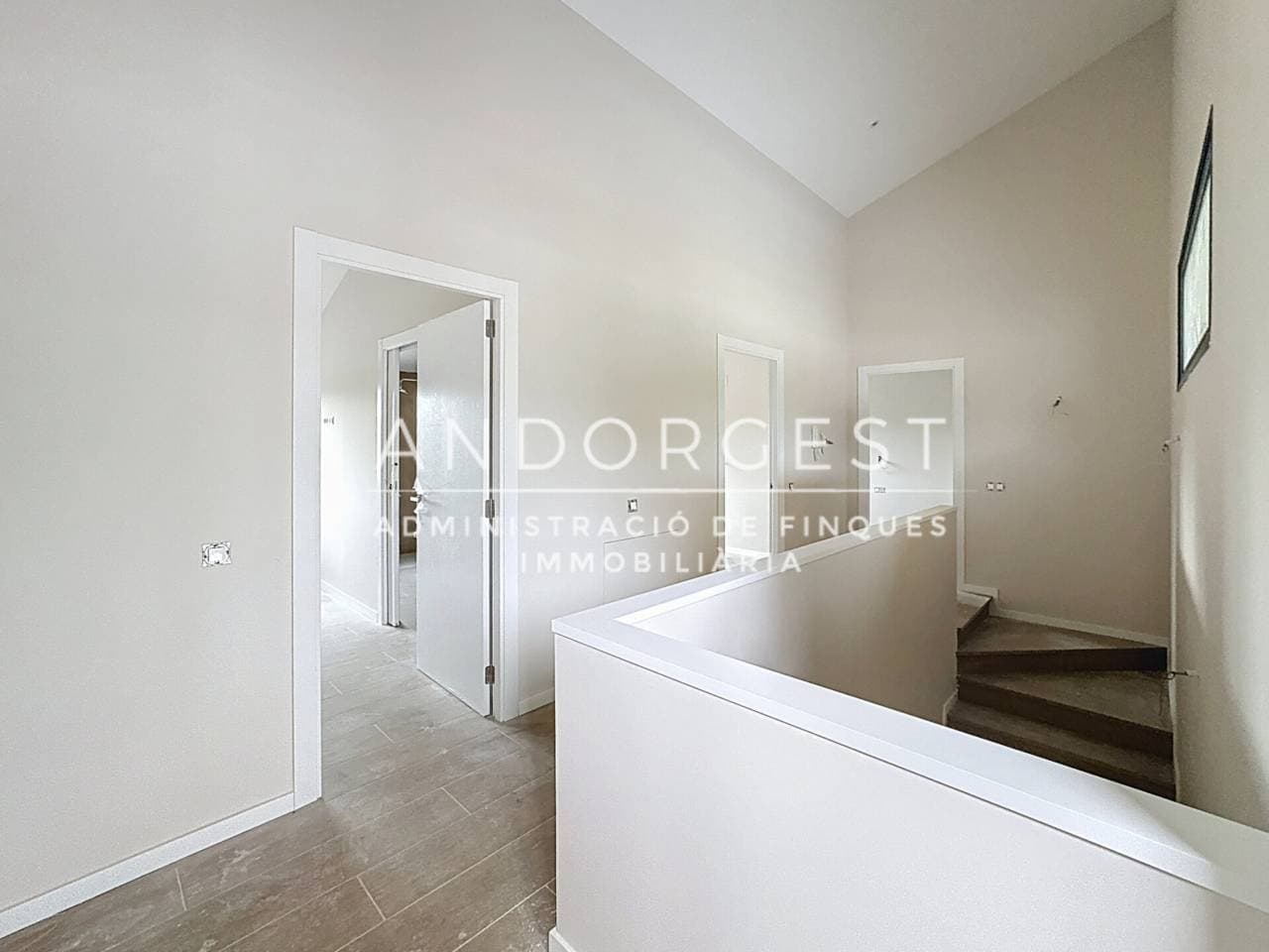 Cases úniques al Camp de Golf de Aravell - Thumbnail 6