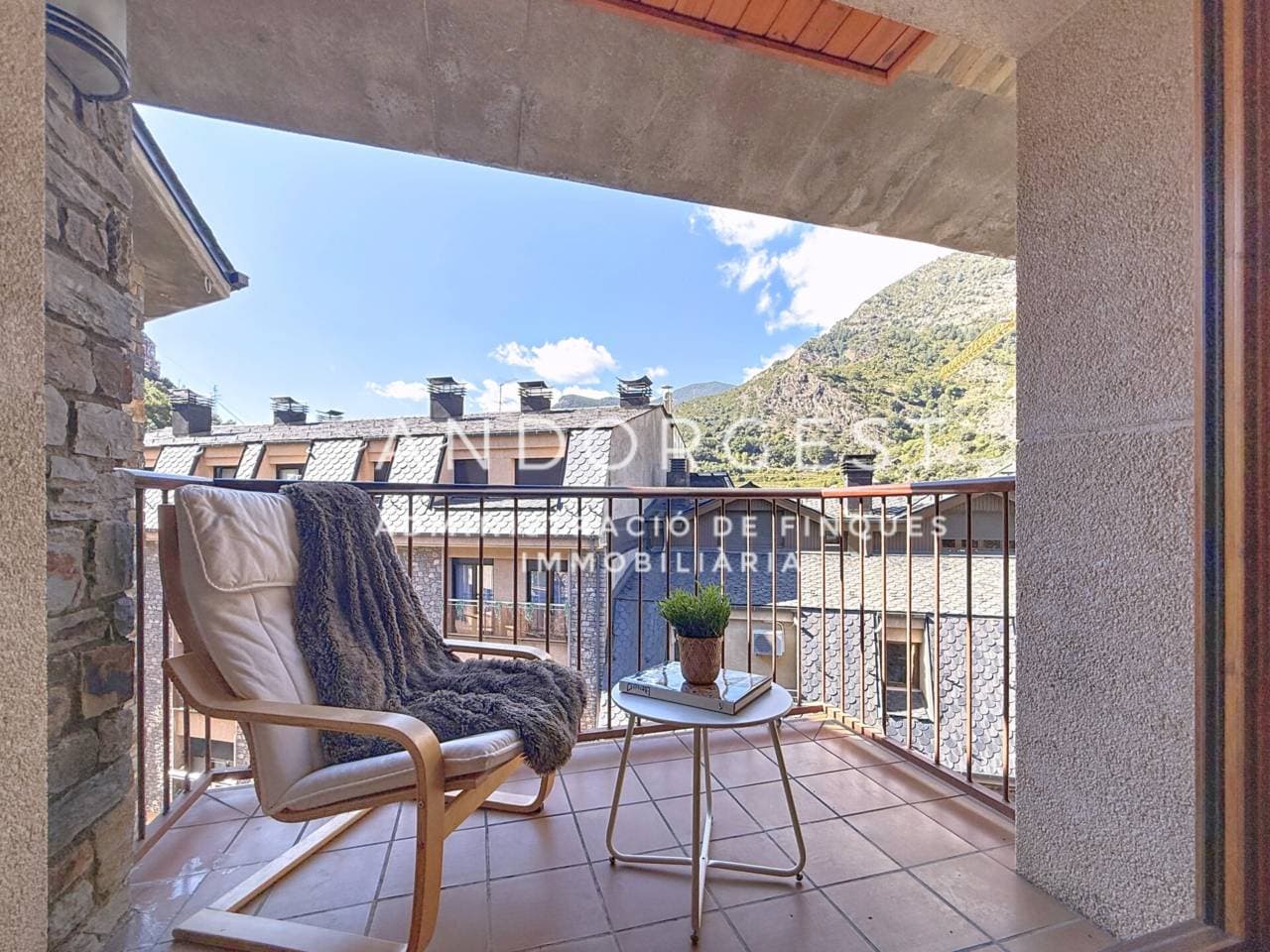 Àtic a Sant Julià - Image 1