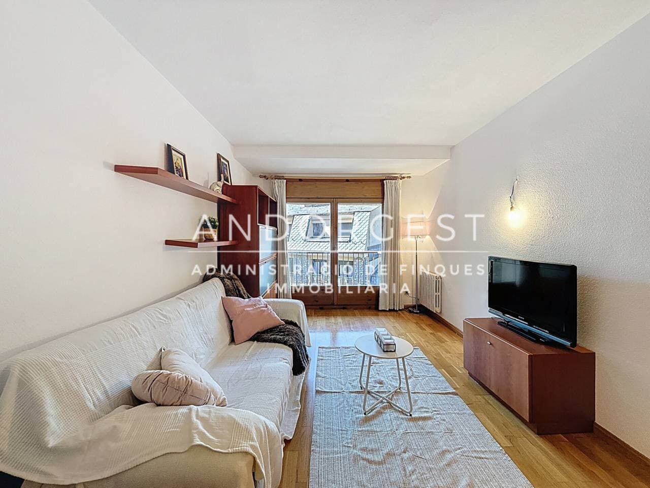 Àtic a Sant Julià - Thumbnail 4