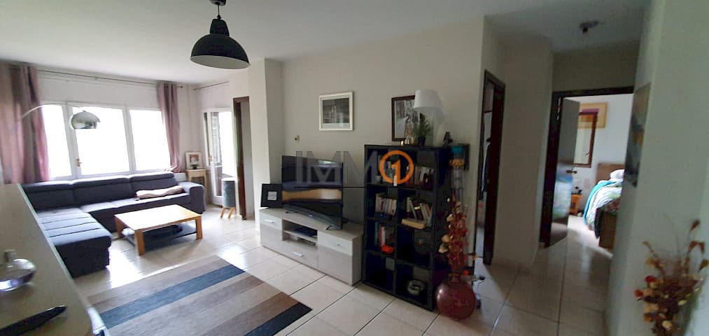 En lloguer pis d'uns 80 m2 que consta de 3 habit - Thumbnail 5