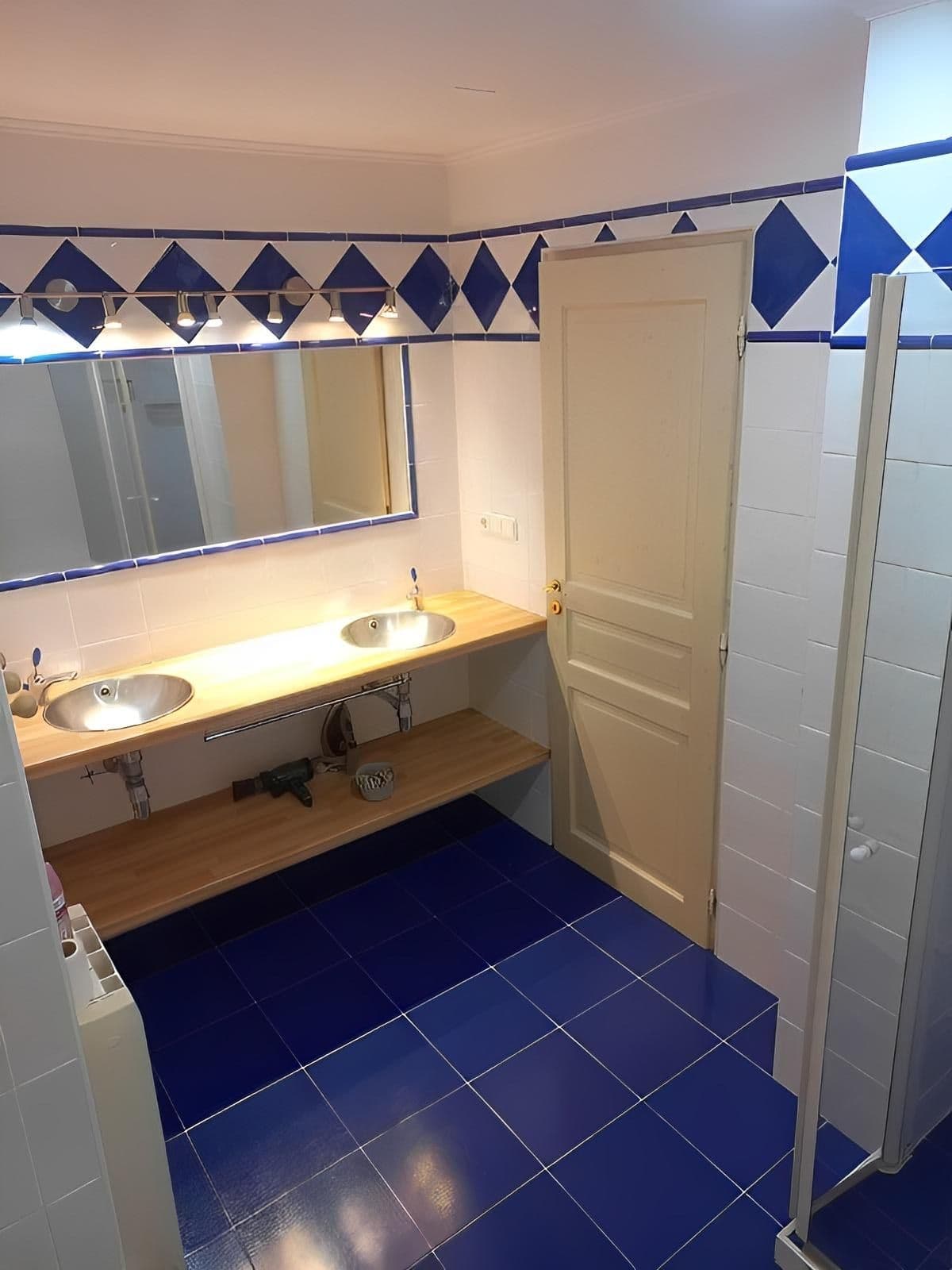 Venda a Encamp - Thumbnail 13