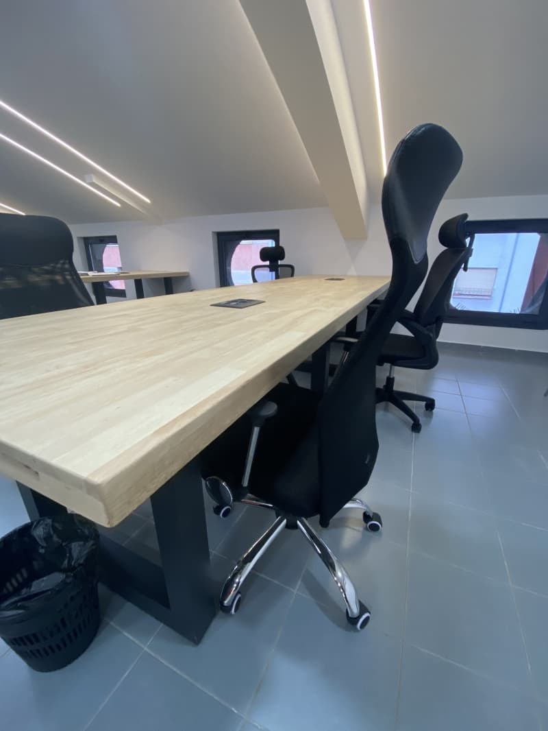 Coworking Low Cost 149€ - Thumbnail 2