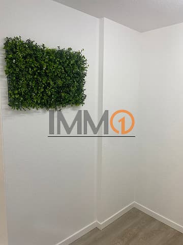 Descobreix aquest acollidor estudi reformat situa - Thumbnail 6