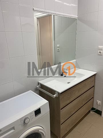 Descobreix aquest acollidor estudi reformat situa - Thumbnail 7