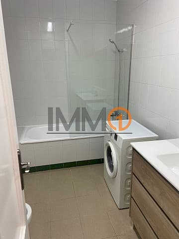 Descobreix aquest acollidor estudi reformat situa - Thumbnail 8