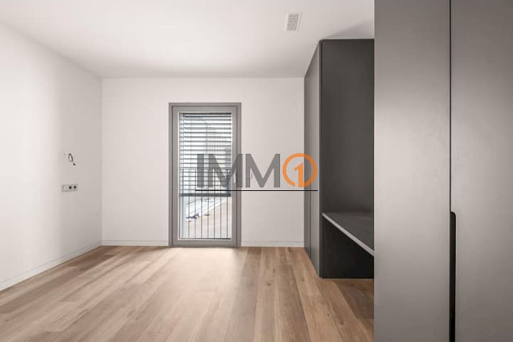 Es lloga espectacular pis nou a estrenar, de cons - Thumbnail 13