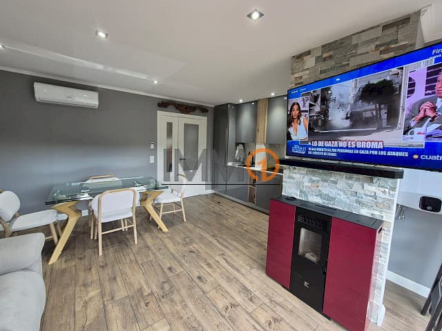 En venda bonic pis reformat a Montferrer – Cast - Thumbnail 6