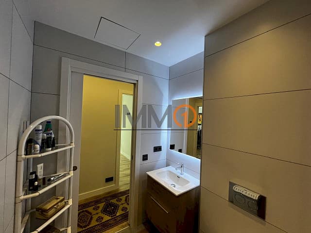 Es lloga per temporada a Arinsal pis de 80 m2 dis - Thumbnail 11