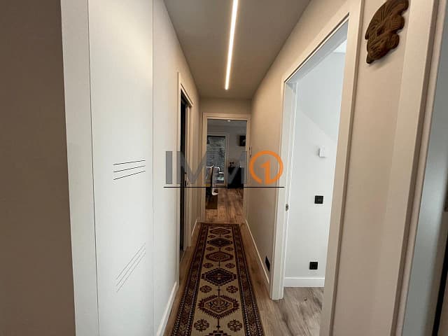 Es lloga per temporada a Arinsal pis de 80 m2 dis - Thumbnail 21