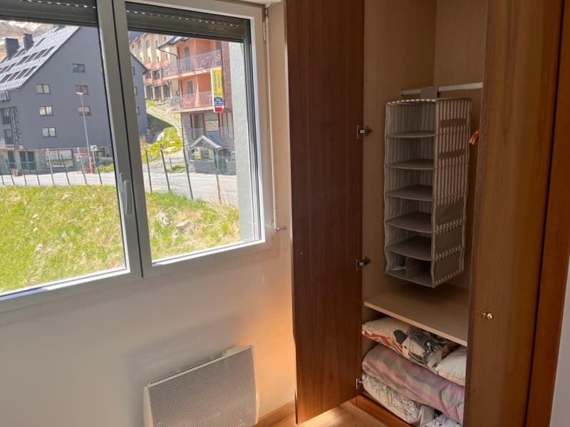 apartament amb vistes i parquing al Pas de La Casa - Thumbnail 7