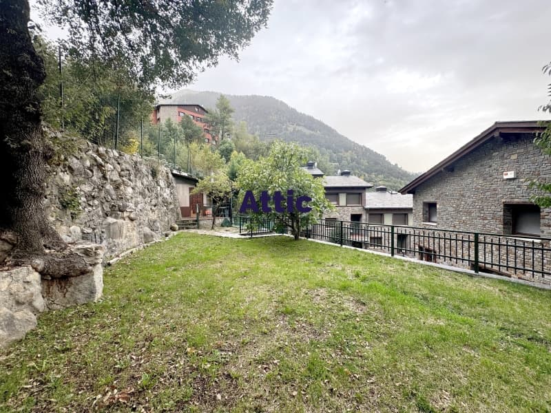 Magnífica casa situada a un complex - Thumbnail 4