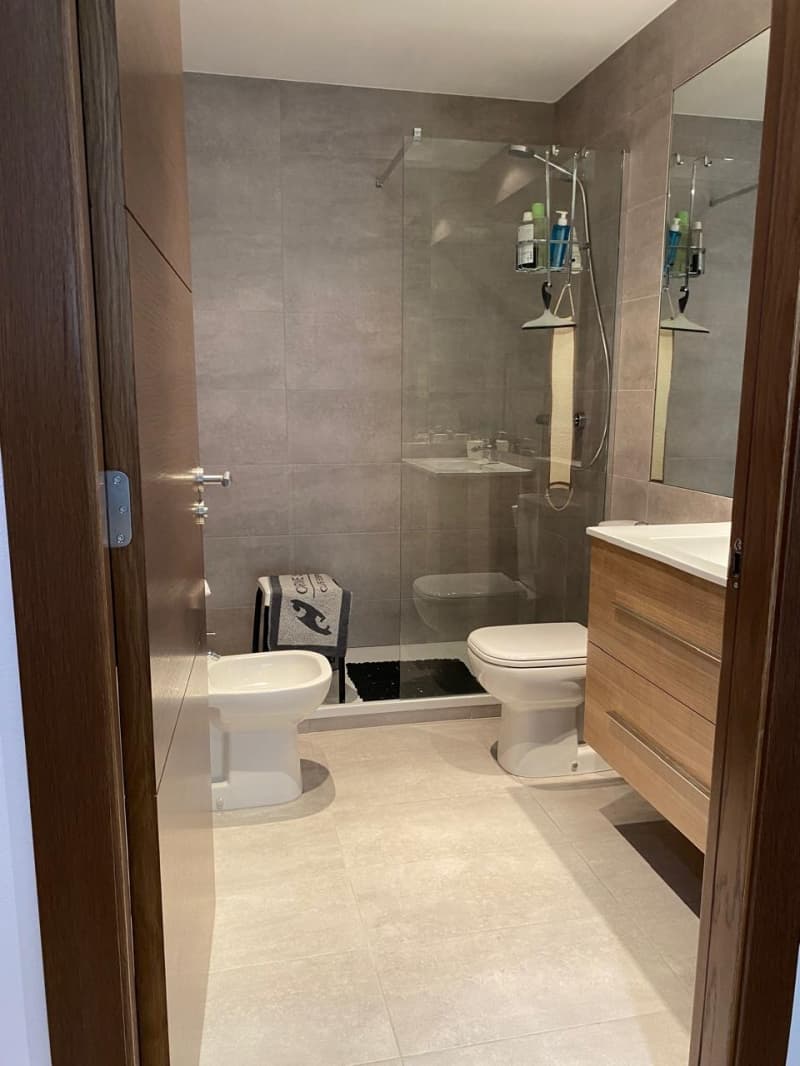 PIS PER LLOGAR A ENCAMP 3 HABITACIONS, 2 BANYS I PARQUING OPCIONAL - Thumbnail 11