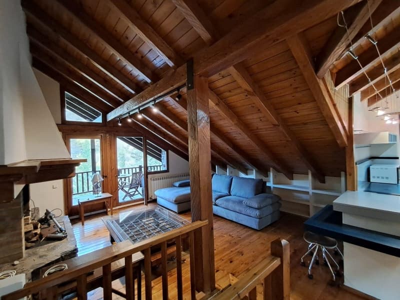 ES LLOGA DUPLEX A L'ALDOSA DE LA MASSANA - Image 1