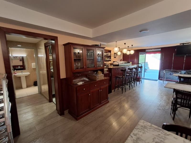 BAR RESTAURANT EN TRASPAS - Thumbnail 4