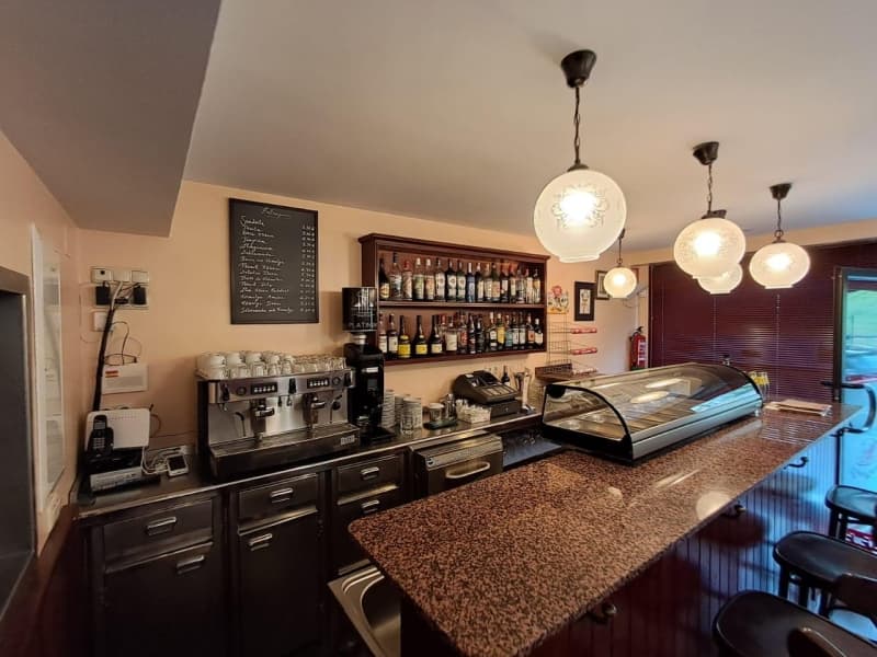 BAR RESTAURANT EN TRASPAS - Thumbnail 10