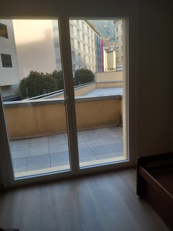 EN VENDA PIS ANDORRA LA VELLA - Image 1