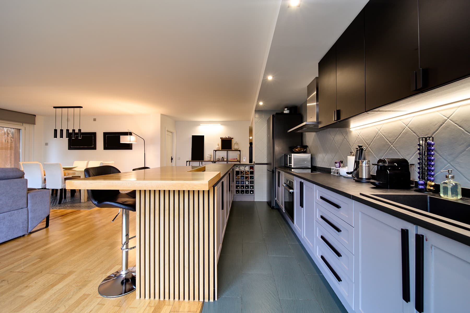 163M2 DE TERRASSA-JARDÍ + 3 HABITACIONS + 2 BANYS - Thumbnail 9