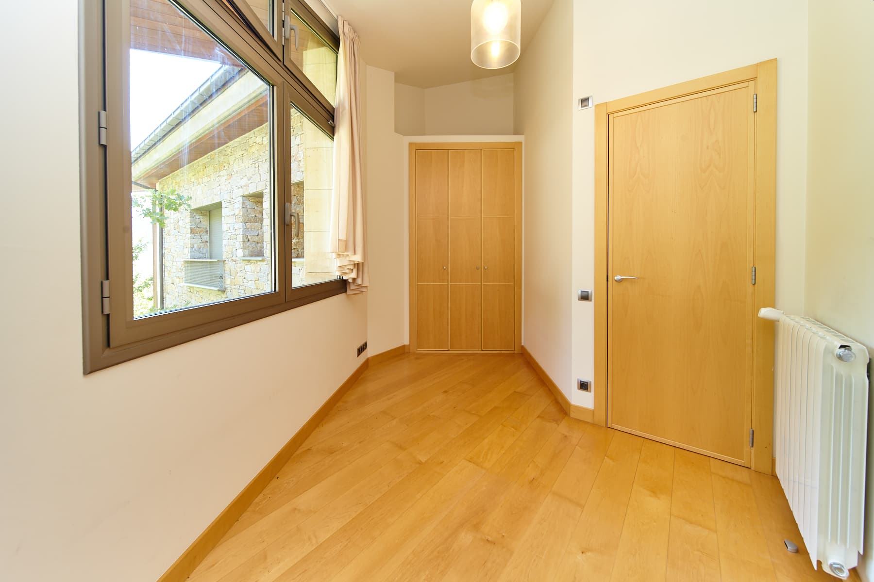 Impressionant àtic de luxe disponible per a llogu - Thumbnail 18