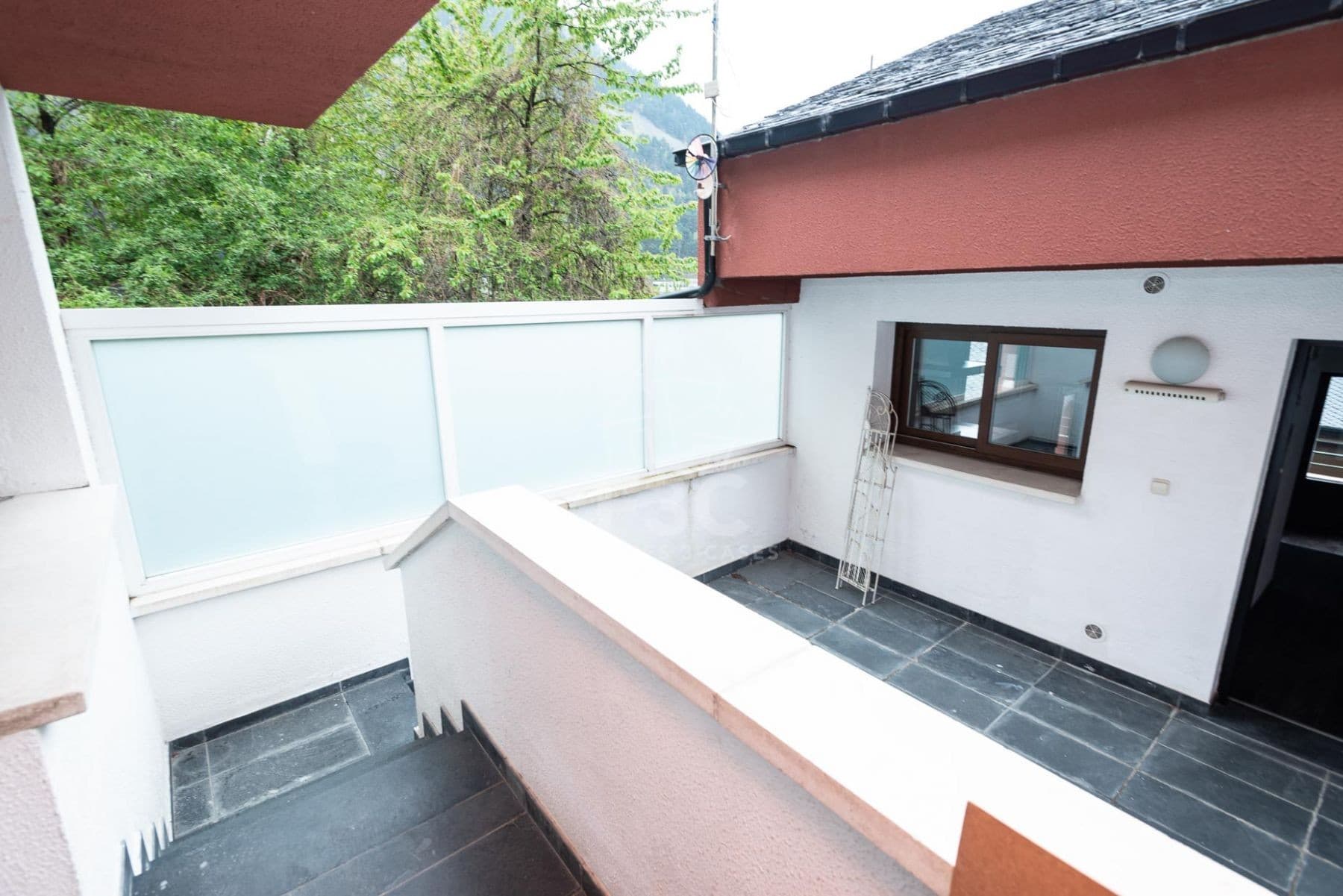 En un conjunt residencial tranquil i assolellat de - Thumbnail 9