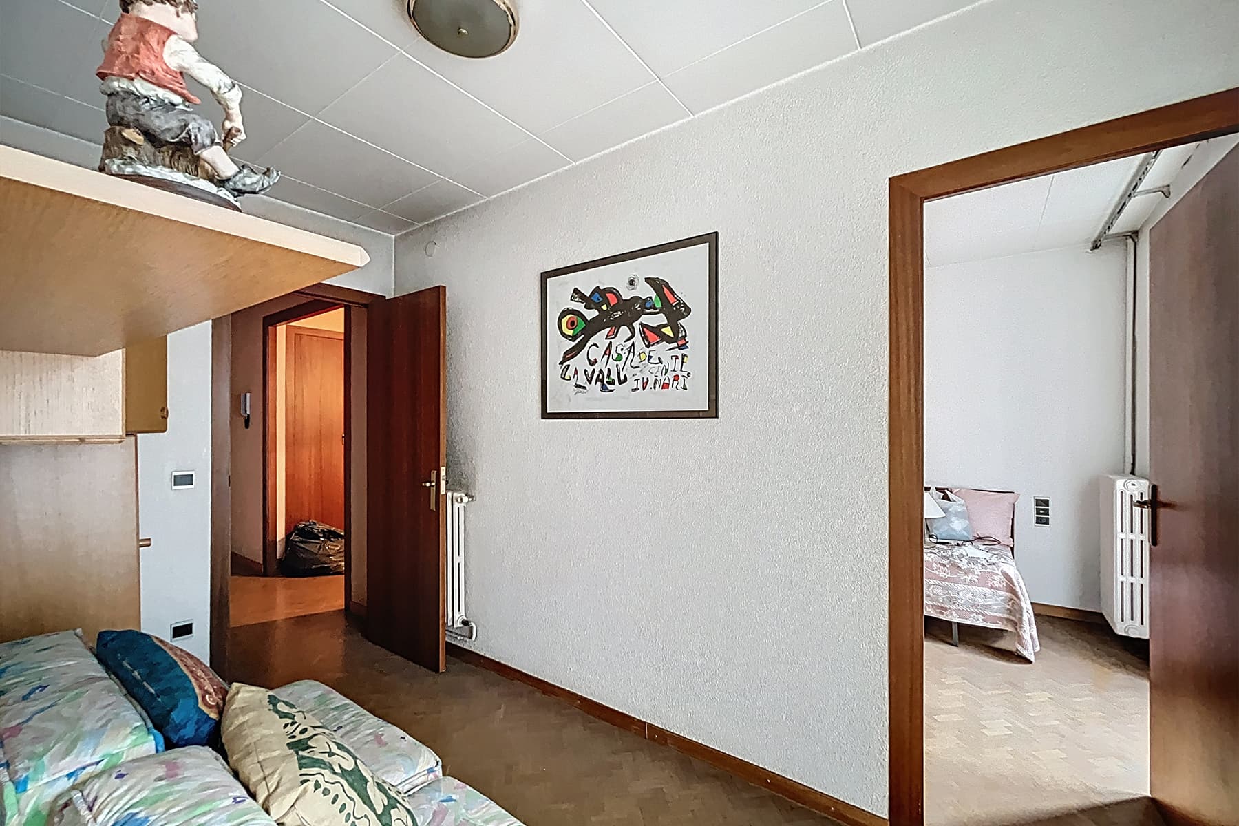 Presentem aquest exclusiu i emblemàtic edifici re - Thumbnail 9