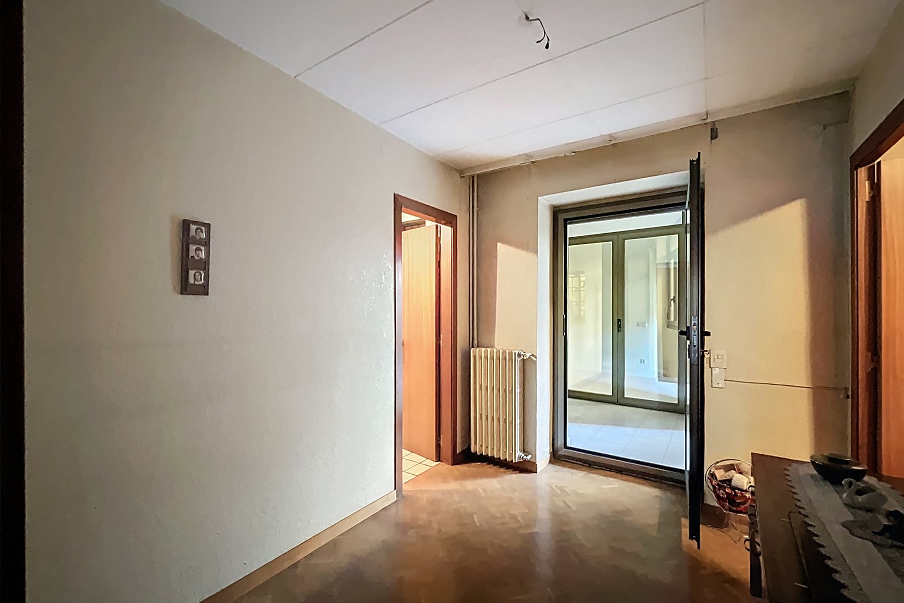 Presentem aquest exclusiu i emblemàtic edifici re - Thumbnail 13