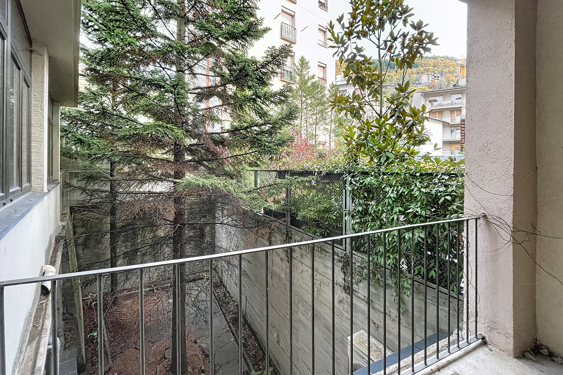 Presentem aquest exclusiu i emblemàtic edifici re - Thumbnail 19