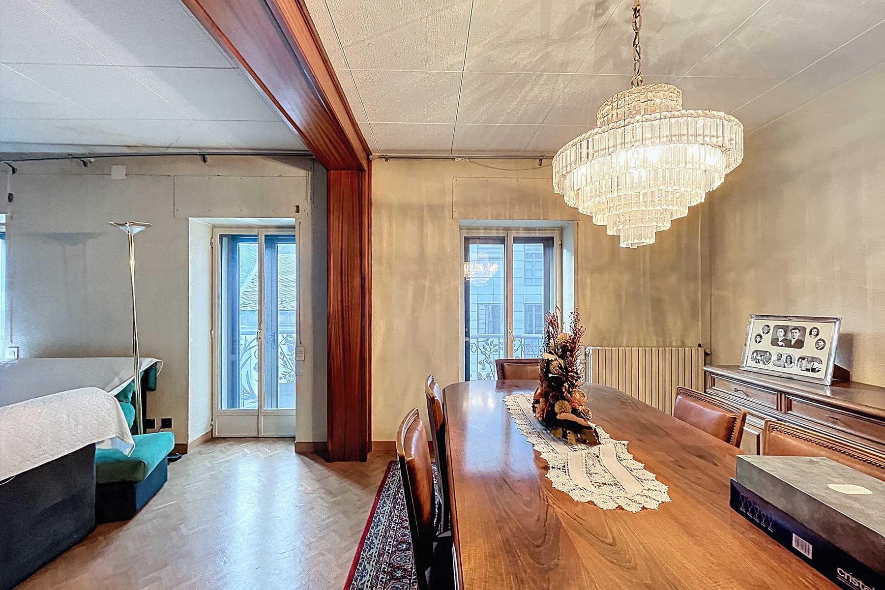 Presentem aquest exclusiu i emblemàtic edifici re - Thumbnail 24