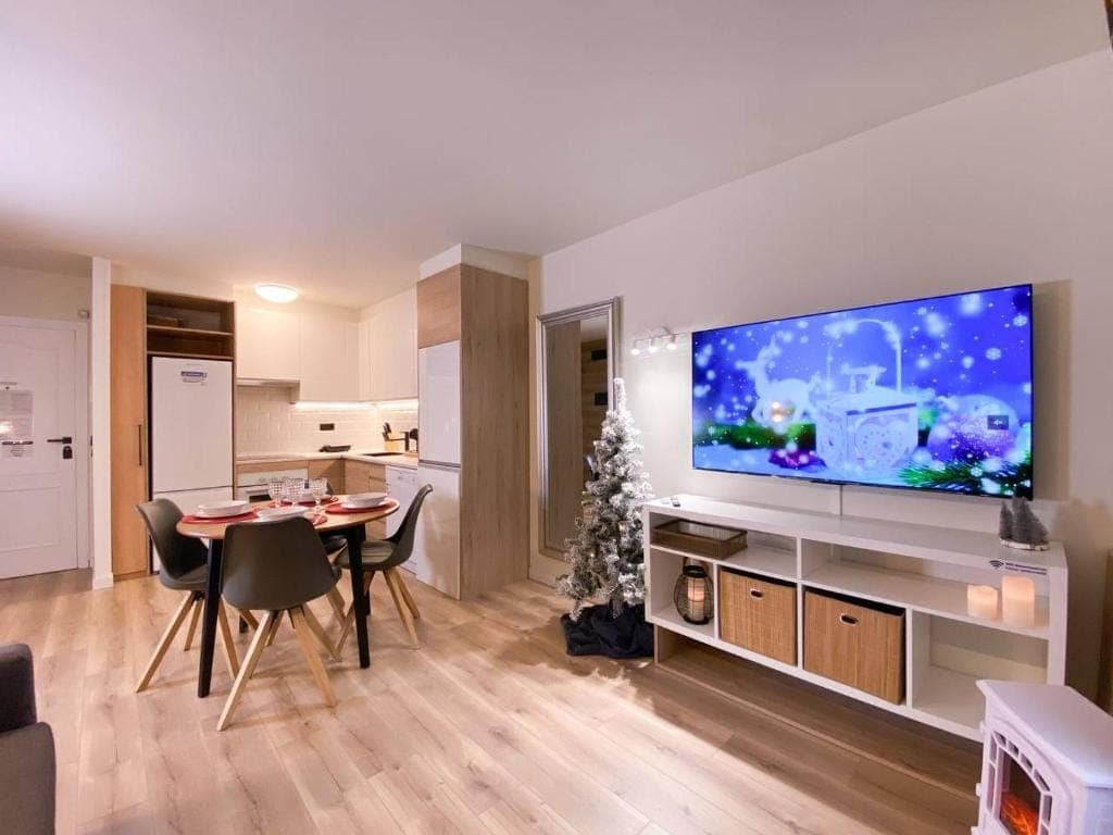 80 Avinguda de Joan Martí Piso 1, Puerta 2, AD200 Encamp, Andorra - Thumbnail 17