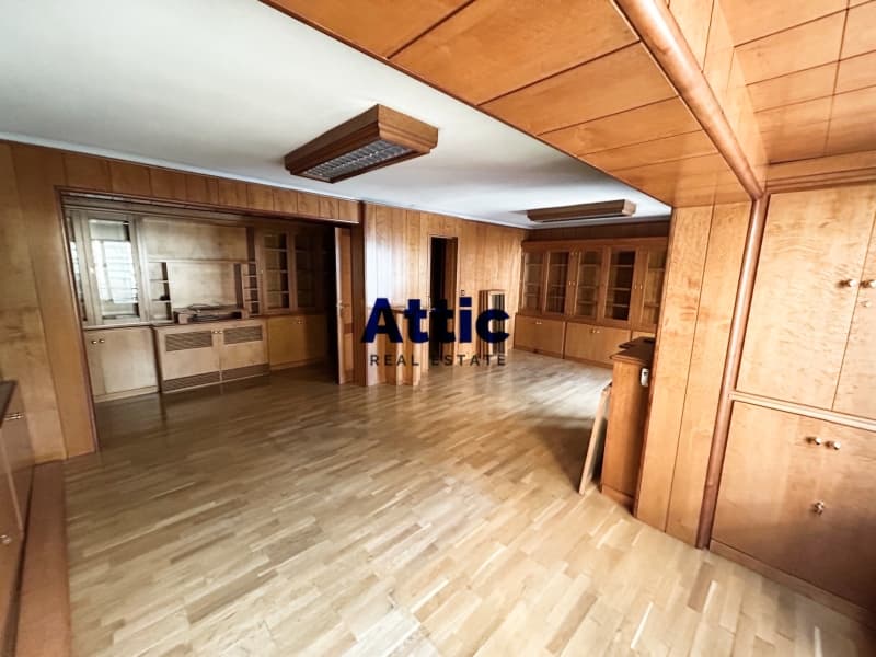 LLOGUER DESPATX PLE CENTRE - Image 1