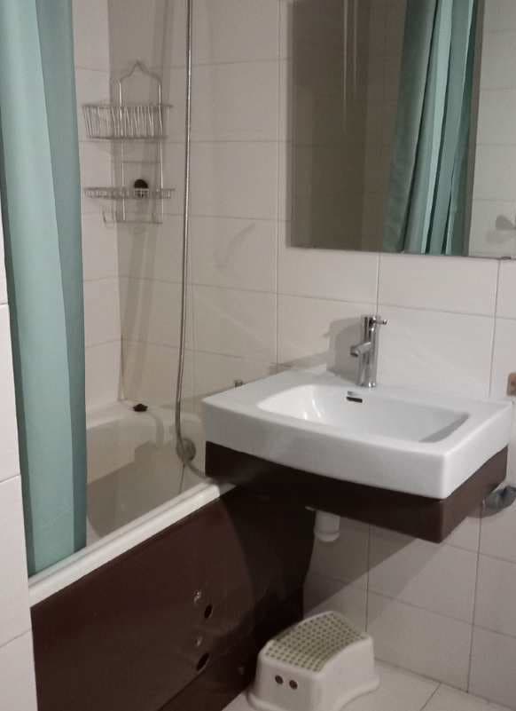 ESTUDI MOBLAT DISPONBILE - Image 1