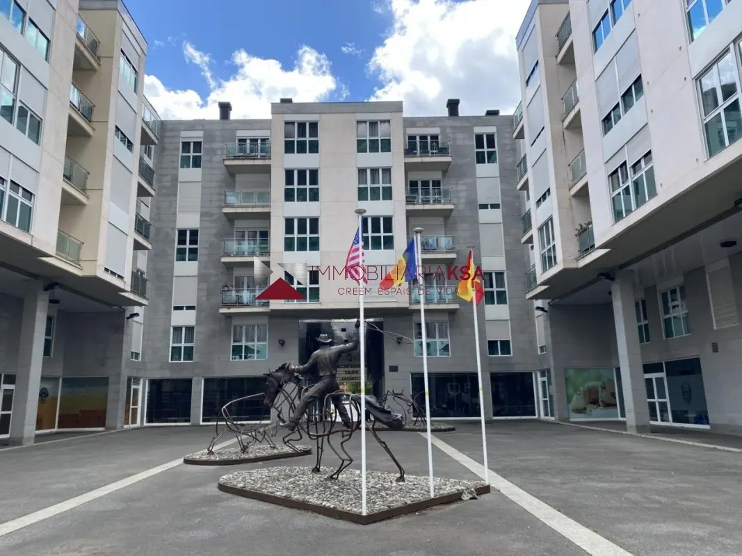 Apartament - Santa Coloma - Thumbnail 2