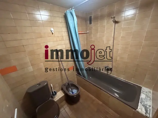 Atic 2 habitacions Andorra la Vella - Thumbnail 12