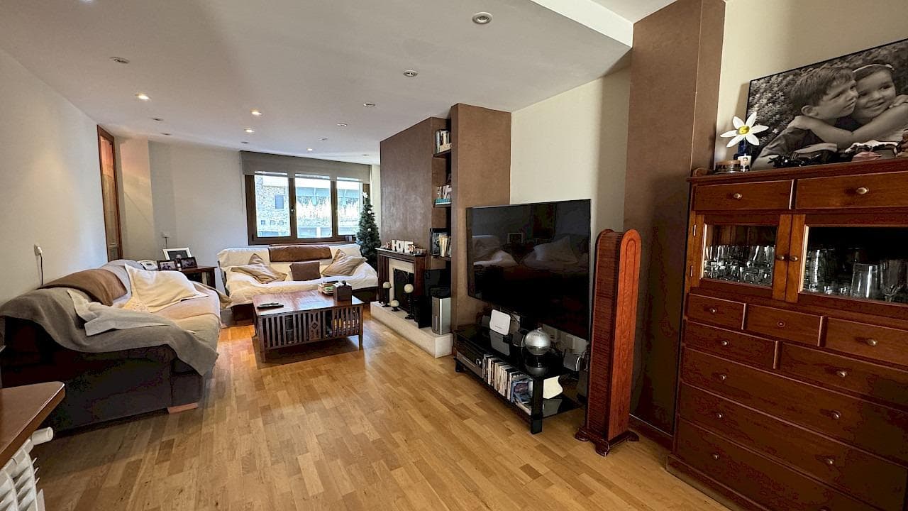 Venda a Escaldes-Engordany - Thumbnail 3