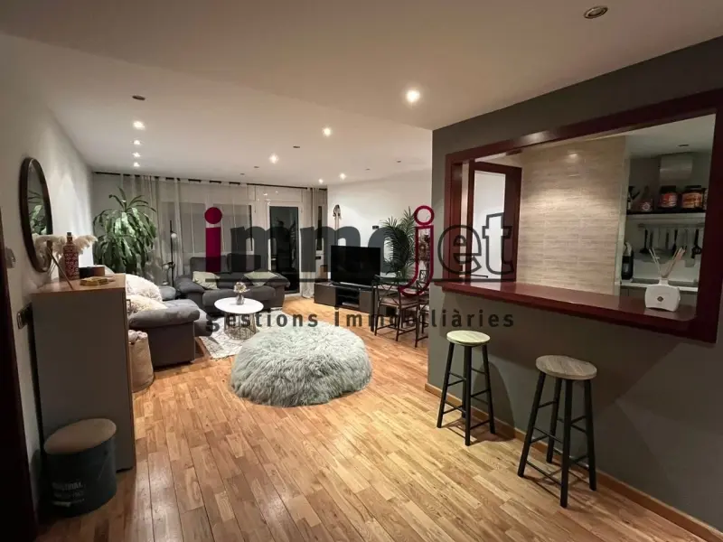 Pis de lloguer a escaledes 3 habitacions