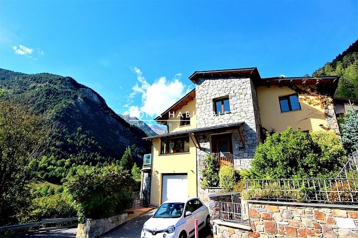 Espectacular Xalet en una zona tranquil·la de la Massana - Thumbnail 18