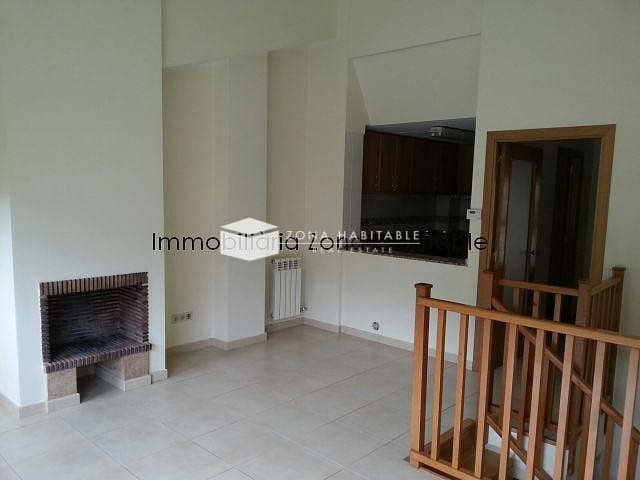 Àtic-dúplex acollidor al centre amb aparcament i traster - Thumbnail 4