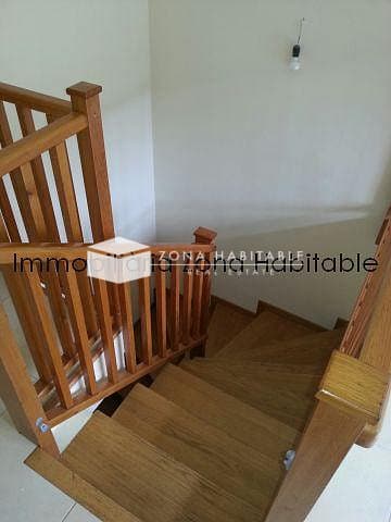 Àtic-dúplex acollidor al centre amb aparcament i traster - Thumbnail 6