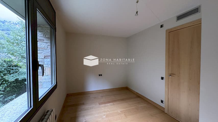 Pis de luxe a estrenar a Escaldes-Engordany amb vistes espectaculars i acabats d'alta qualitat. - Thumbnail 9