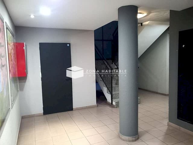 Pis de 3 habitacions al centre de Sant Julià - Thumbnail 7