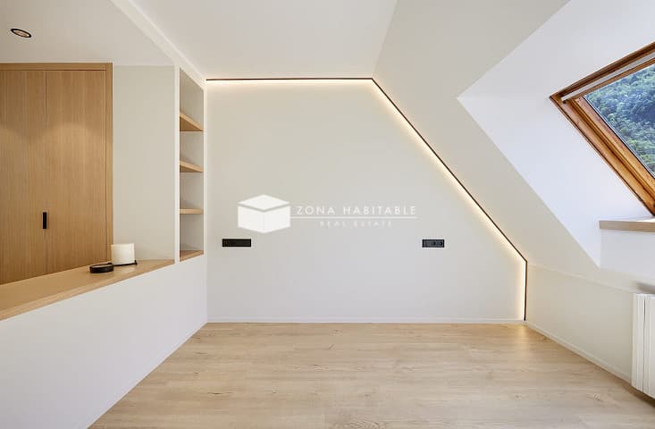 Fantàstic àtic dúplex en venda al centre d’Andorra la Vella - Thumbnail 6