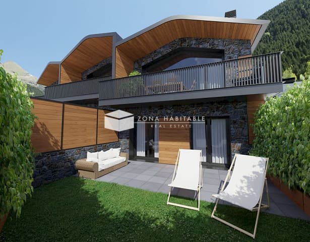 "Descobreix una vida de luxe i confort a les nostres residències exclusives, on l'elegància es combina amb la funcionalitat per oferir-te la llar dels teus somnis." - Thumbnail 4