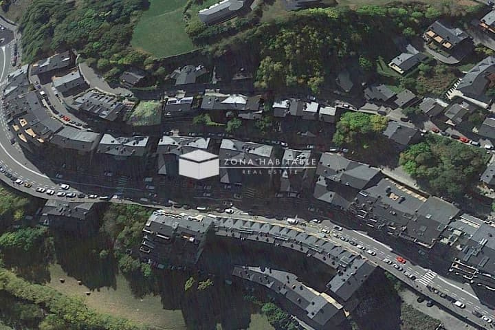 Increïble terreny al cor de La Massana - Thumbnail 3