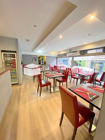 Restaurant en ple funcionament en traspàs al centre d'Andorra la Vella - Thumbnail 2