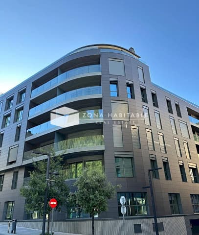 Pis de lloguer d’obra nova al cor d’Escaldes amb zona habitable lluminosa - Thumbnail 3