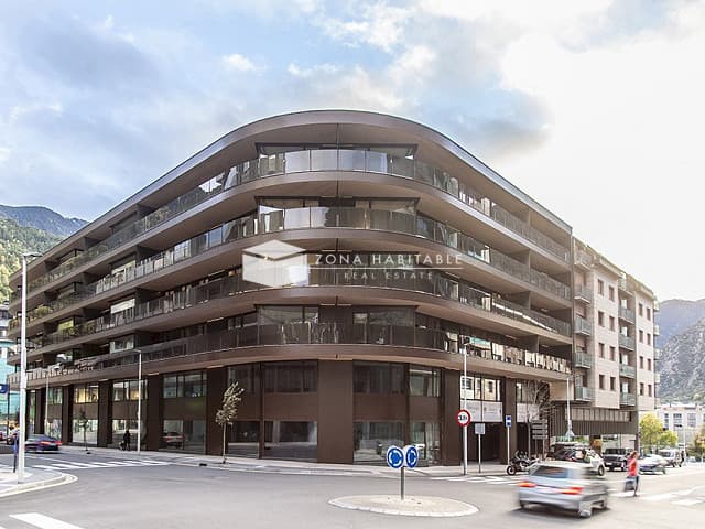 Exclusiu habitatge d’alt standing al centre d’Escaldes amb àmplies terrasses
